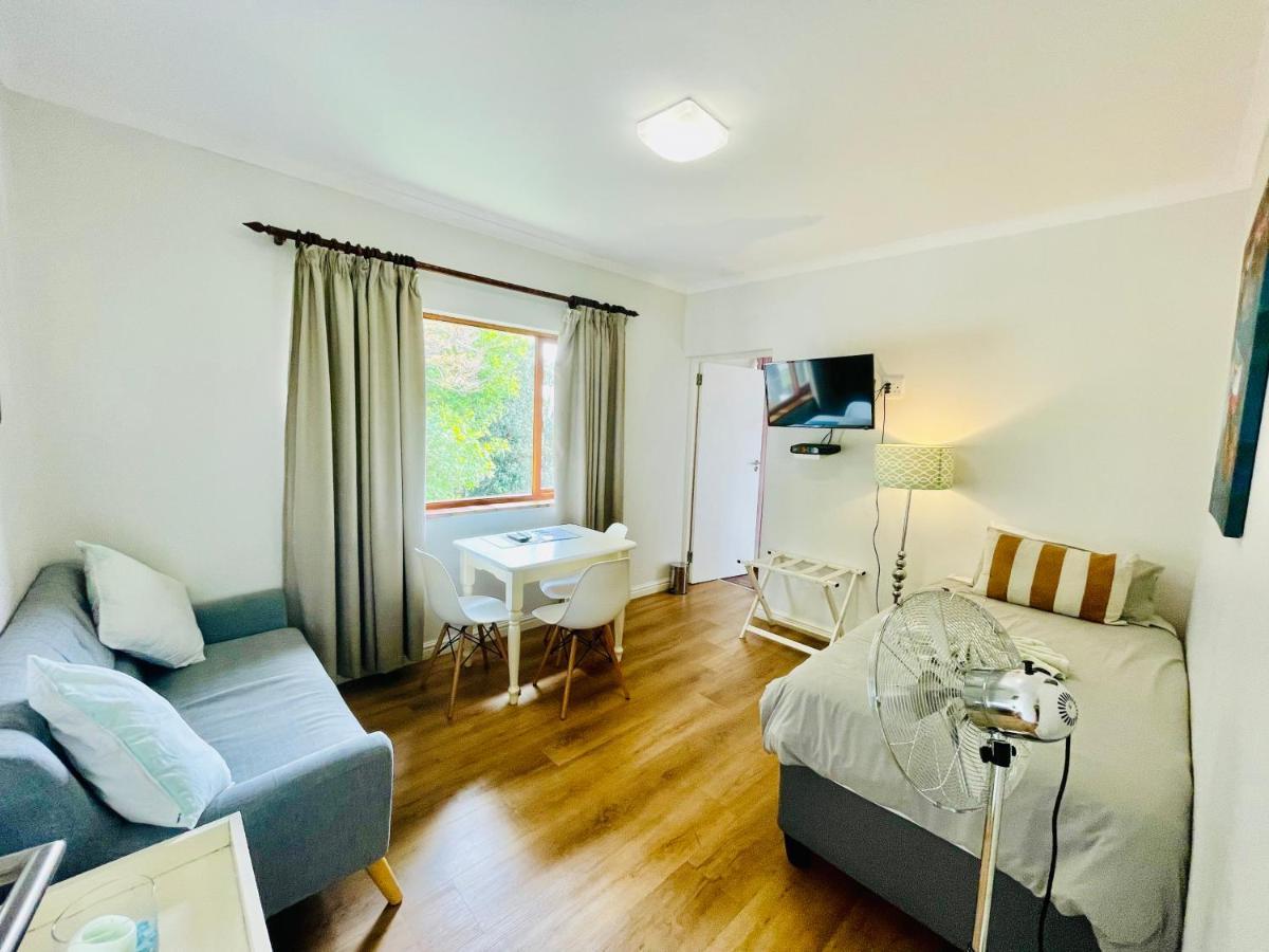 6 Stemmet Lodge Hermanus Εξωτερικό φωτογραφία